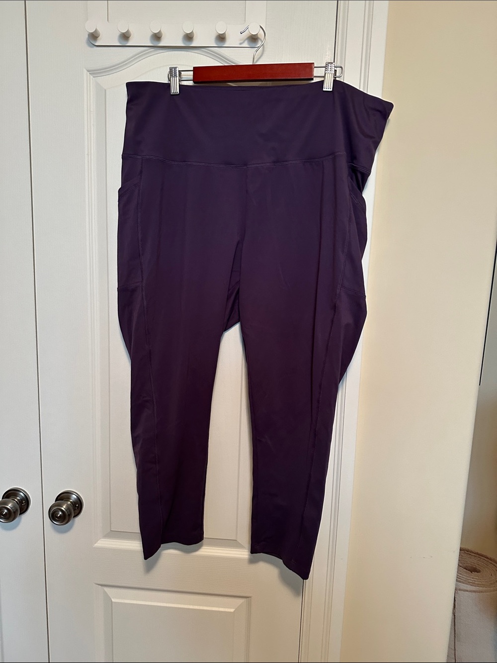 Penningtons - Plum High-Waist 3/4 Leggings